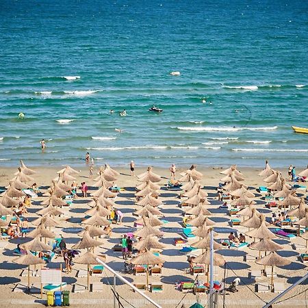 Orange Summer Apartment Alezzi Spa Pools beach Mamaia Buitenkant foto