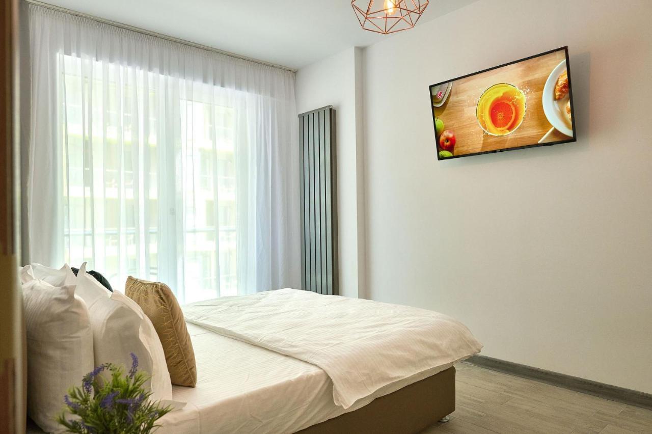Orange Summer Apartment Alezzi Spa Pools beach Mamaia Buitenkant foto