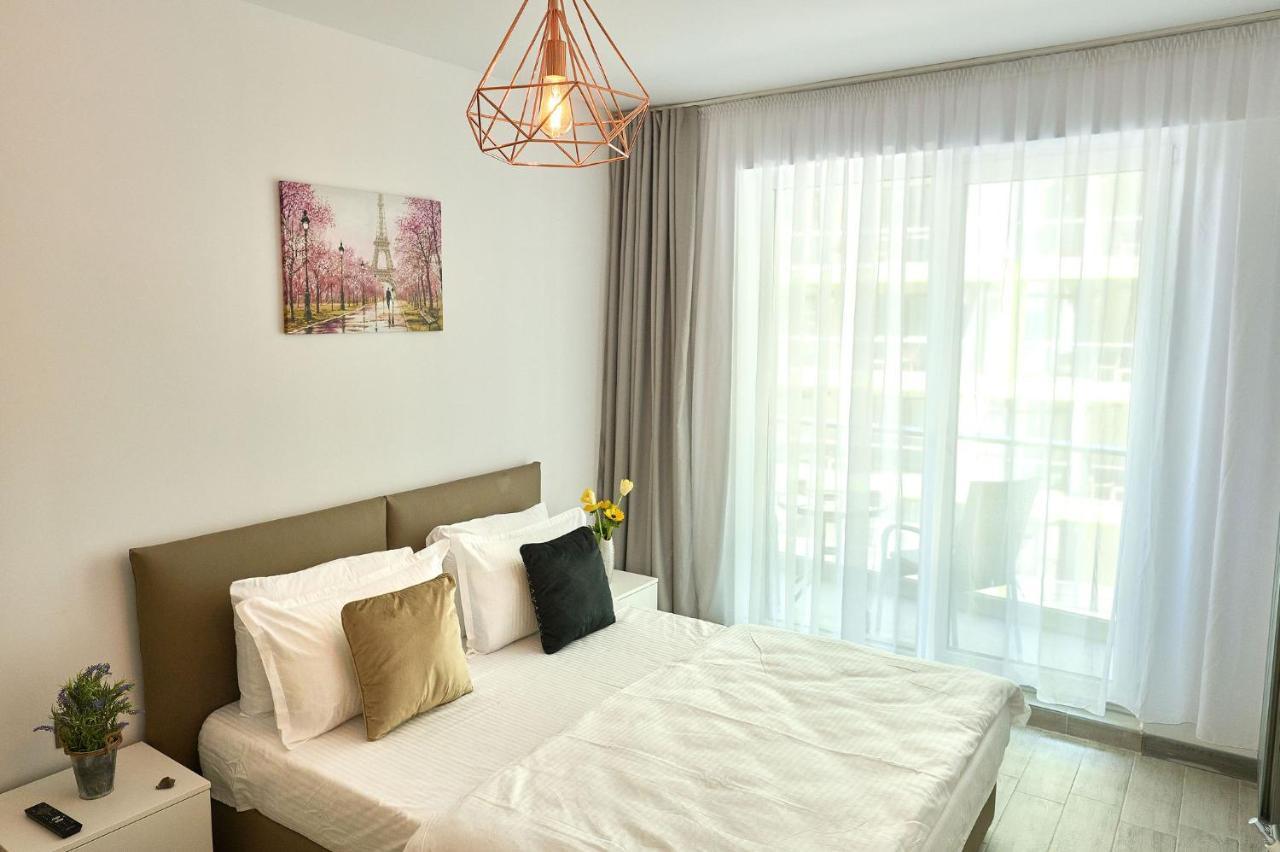 Orange Summer Apartment Alezzi Spa Pools beach Mamaia Buitenkant foto